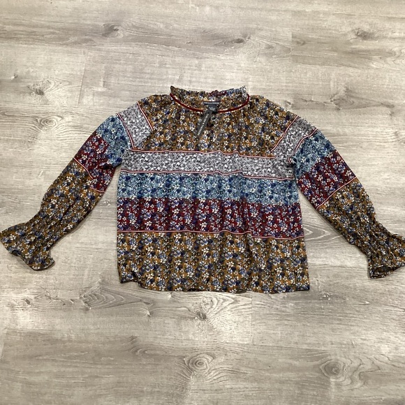 NWT CHELSEA & THEODORE FLORAL CHIFFON PATCHWORK BLOUSE TOP S ANTHROPOLOGIE - Picture 2 of 5